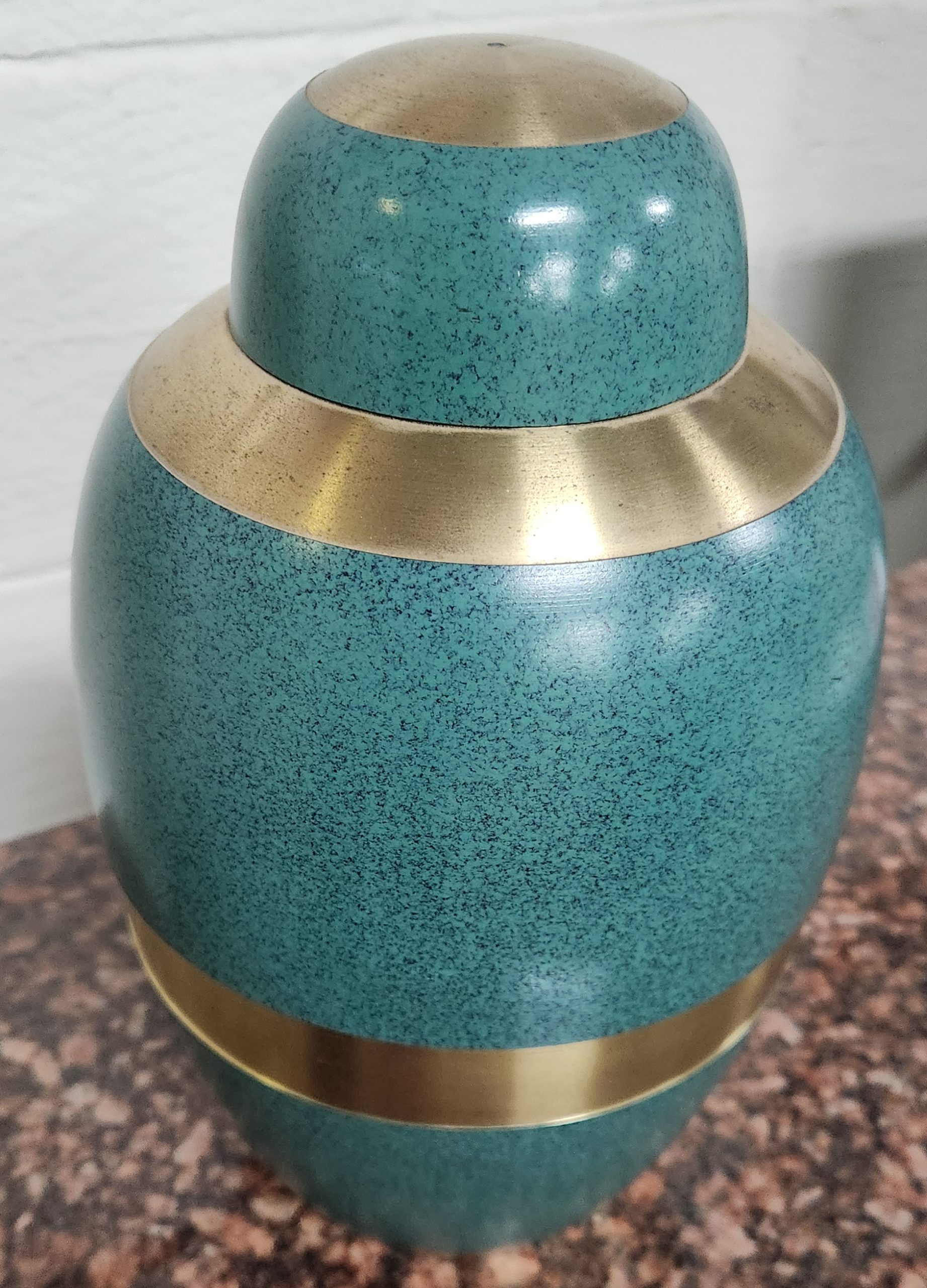 DISPLAY SET: Metal Urn #2503 - Image 2