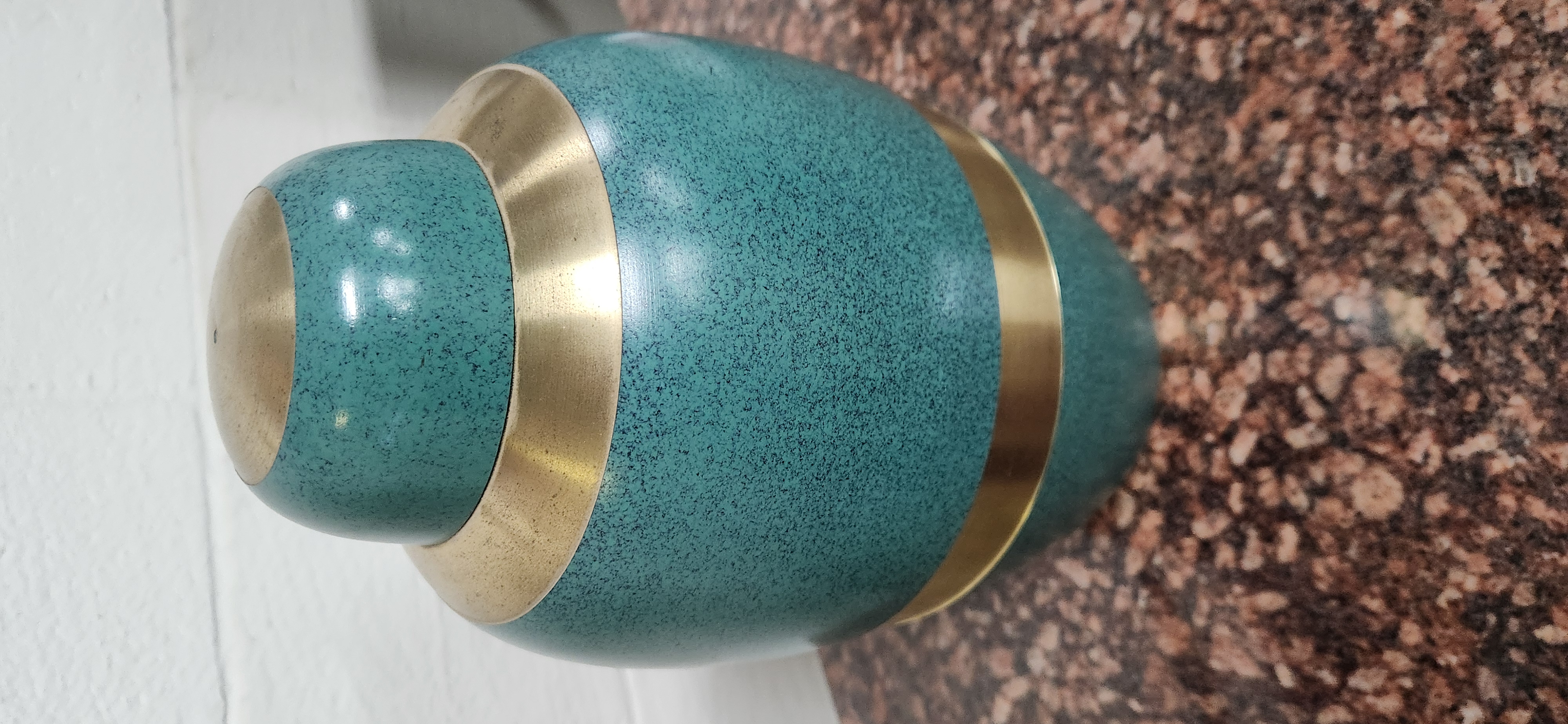 DISPLAY SET: Metal Urn #2503 - Image 5